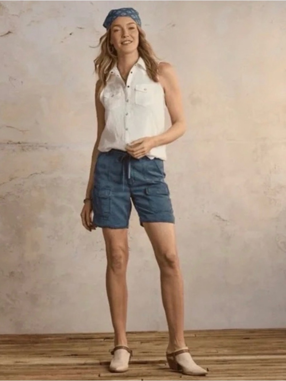 Sundance Desert Utility Shorts in Navy, size 10, NWT